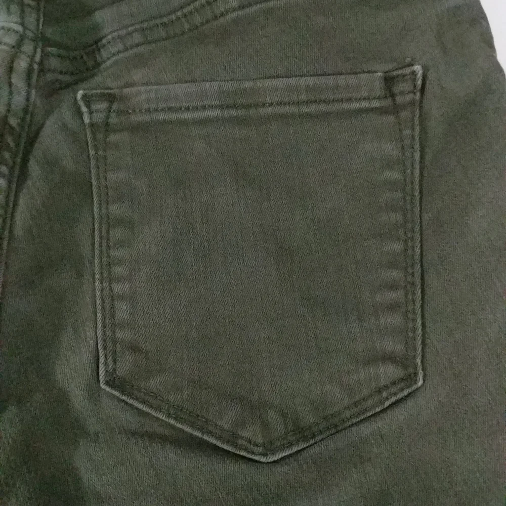 Gap Olive Green True Skinny Jeans - size 00/24